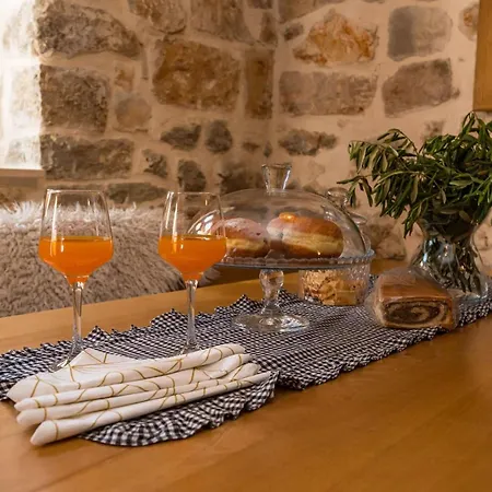 Stone Miandri * Sukošan