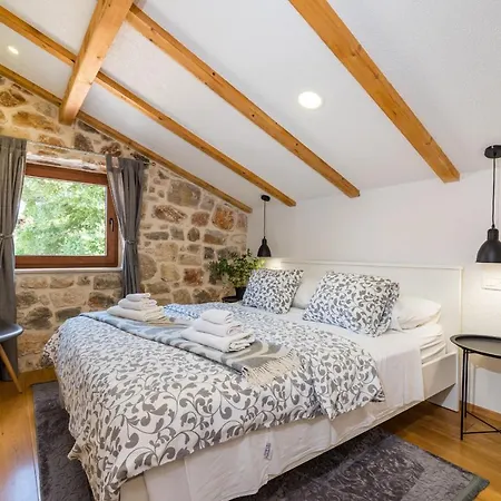 Stone Miandri Villa *