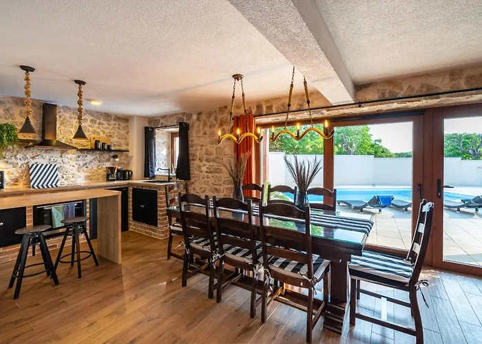 Stone Miandri Вилла *