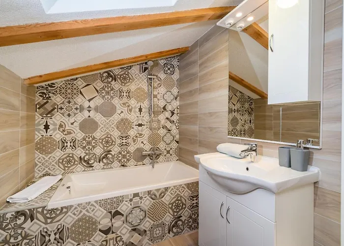 Stone Miandri Вилла