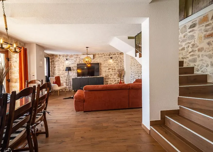 Stone Miandri Сукошан