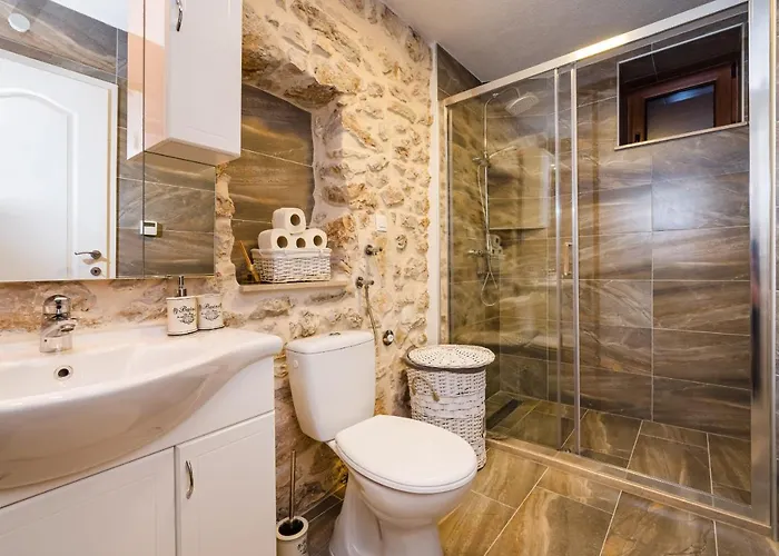 Stone Miandri Сукошан